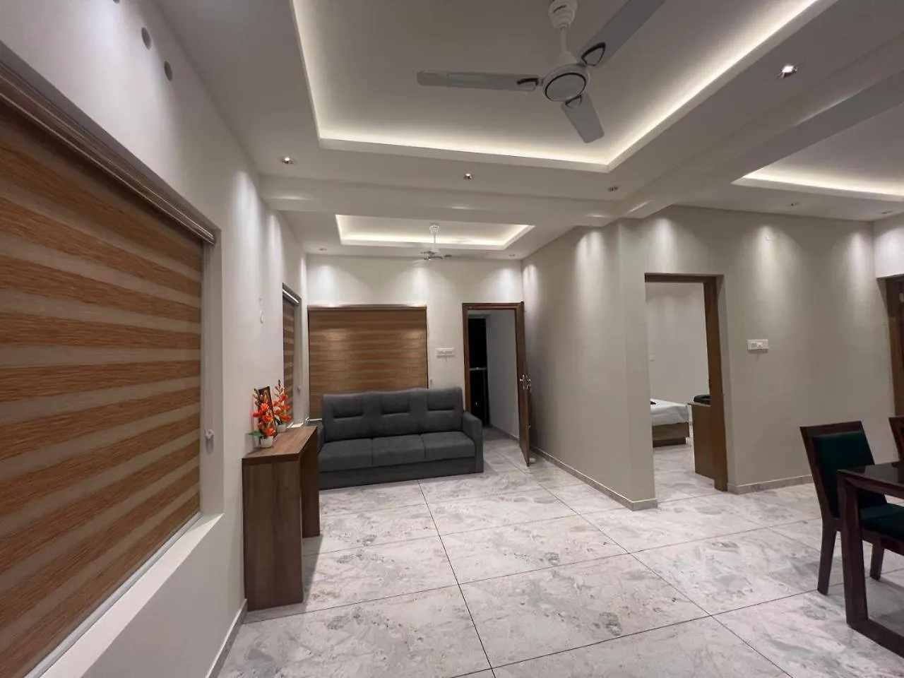 Apartment Puthussery Towers Elur